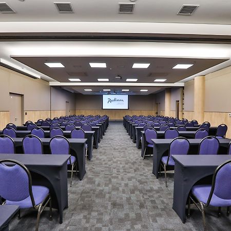 Radisson Sao Paulo Paulista Ξενοδοχείο Εξωτερικό φωτογραφία A typical classroom at the University of the Philippines Diliman